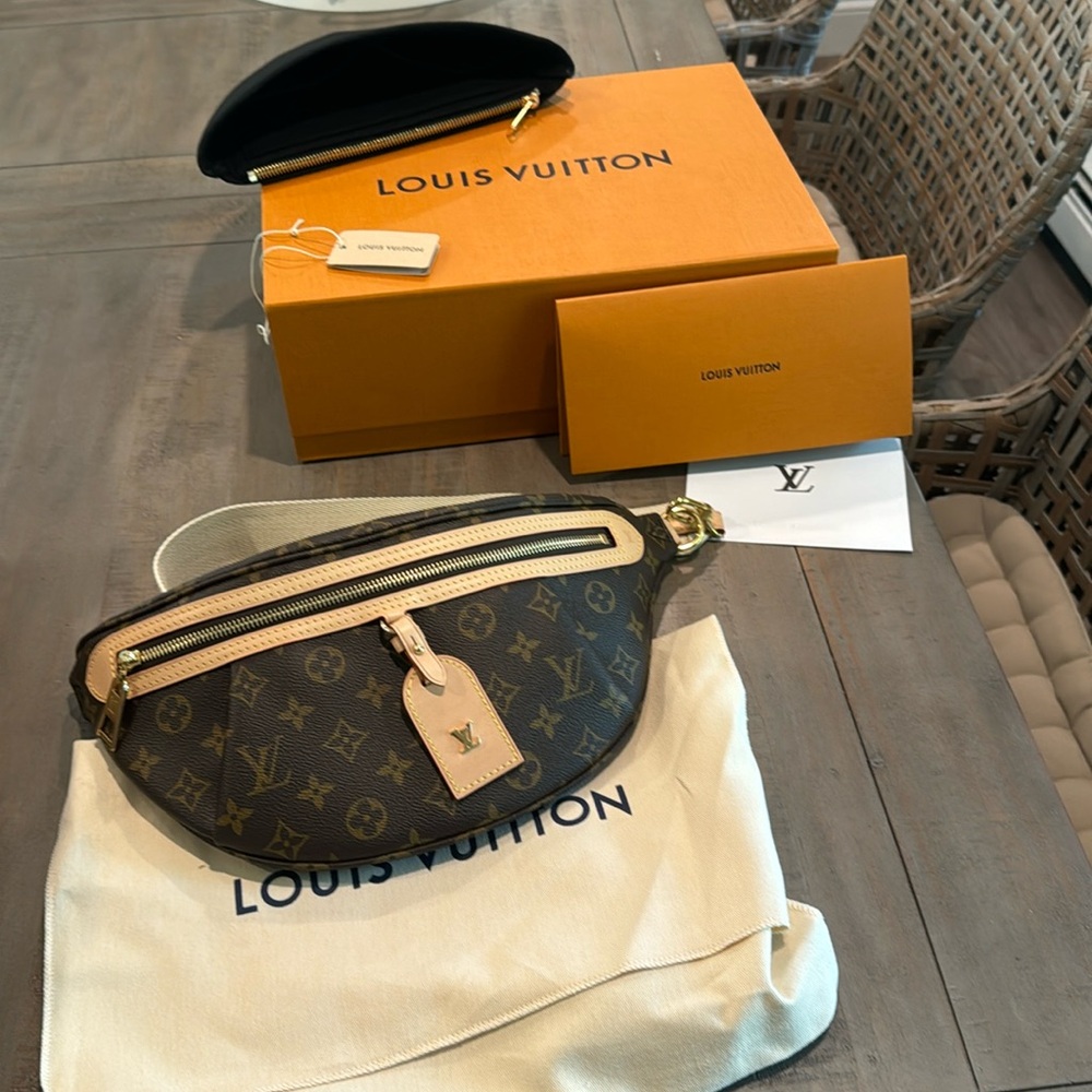 Authentic Louis Vuitton High Rise Bum Bag